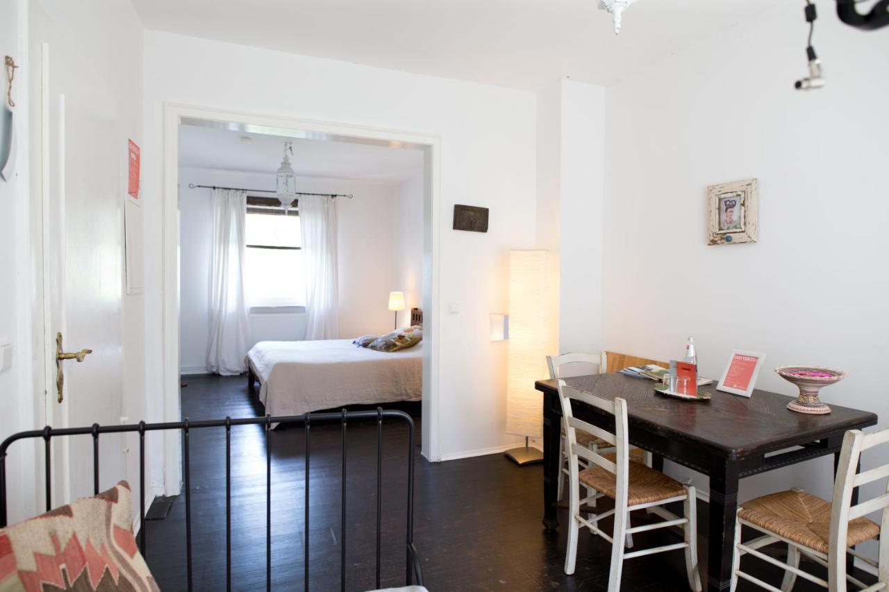 Schuhmacherei Guesthouse Oestrich-Winkel Esterno foto