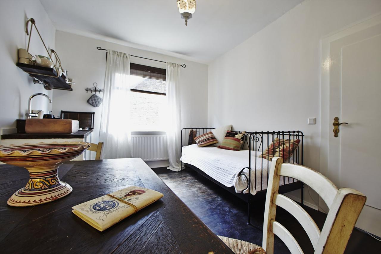 Schuhmacherei Guesthouse Oestrich-Winkel Esterno foto